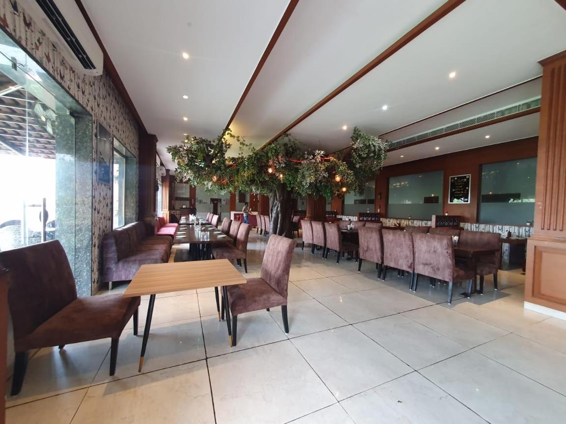 Akash Hotel Managed By Jk Hotels & Resorts Kathua Ngoại thất bức ảnh