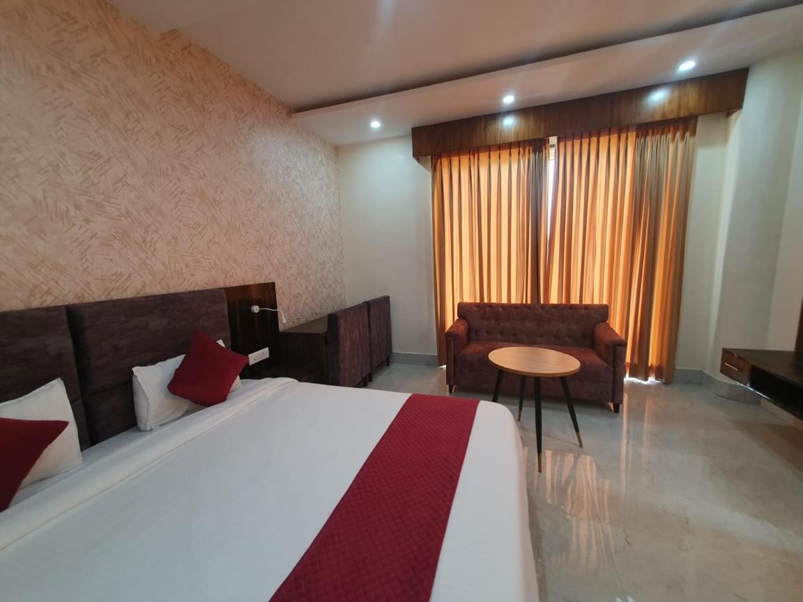 Akash Hotel Managed By Jk Hotels & Resorts Kathua Ngoại thất bức ảnh